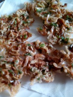 Una foto de Tortillitas de camarones andaluza