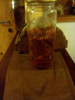 Una foto de Tomates disecados al chimichurri