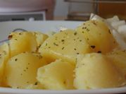 Una foto de patatas cocidas
