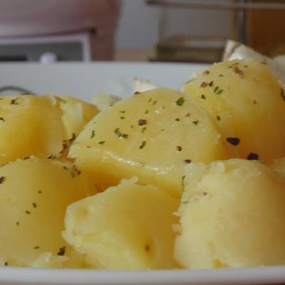Patatas hervidas perfectas Receta de EsterAracil- Cookpad