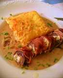 Rollitos de ternera rellenos y envueltos en bacon