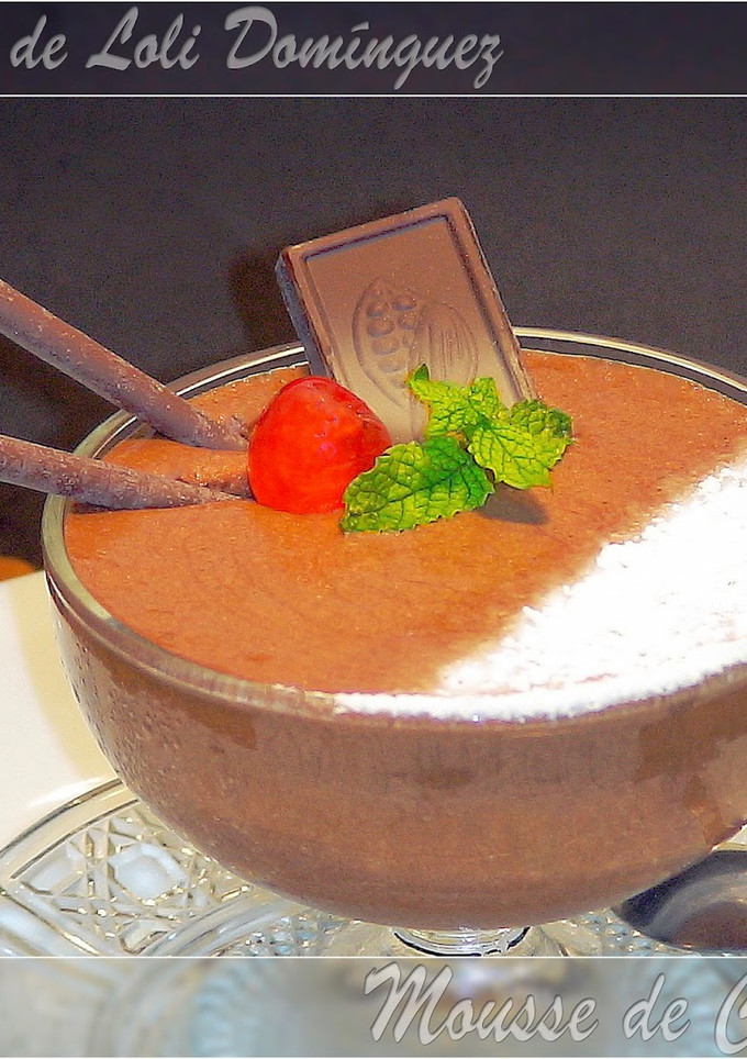 Una foto de Mousse de chocolate con un toque de ron