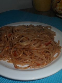 Una foto de Salsa pesto rosso