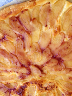 Una foto de Tarta de manzana de hojaldre fácil