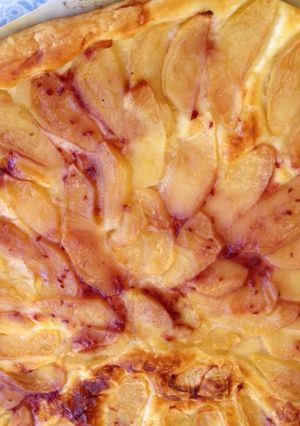 Una foto de Tarta de manzana de hojaldre fácil