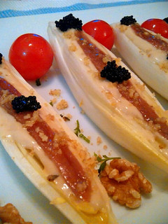 Una foto de Endivias a la crema de cabrales con anchoas