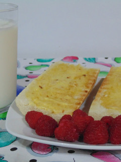 Foto principal de Desayuno completo con tostadas con miel