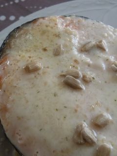 Una foto de Salsa almendrina