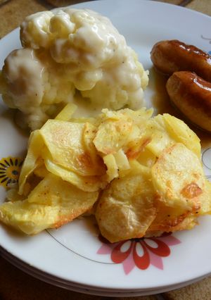 Foto principal de Nuestra cena acompañado con una bechamel sin lactosa