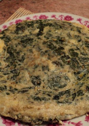 Una foto de Tortilla de acelga súper rápida