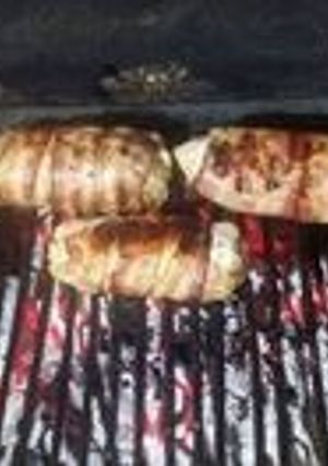 Una foto de Asado a la parrilla de pamplonas de chancho