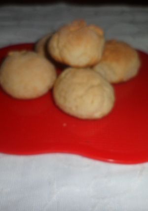 Una foto de Bizcochos sencillos, a partir de un pote de crema