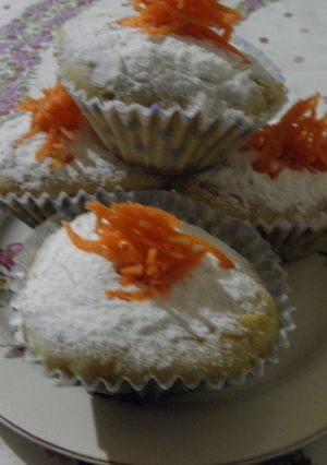 Una foto de Muffins de zanahoria y naranja