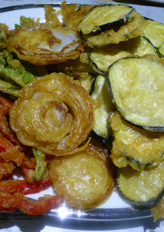 Una foto de Verduras variadas en tempura