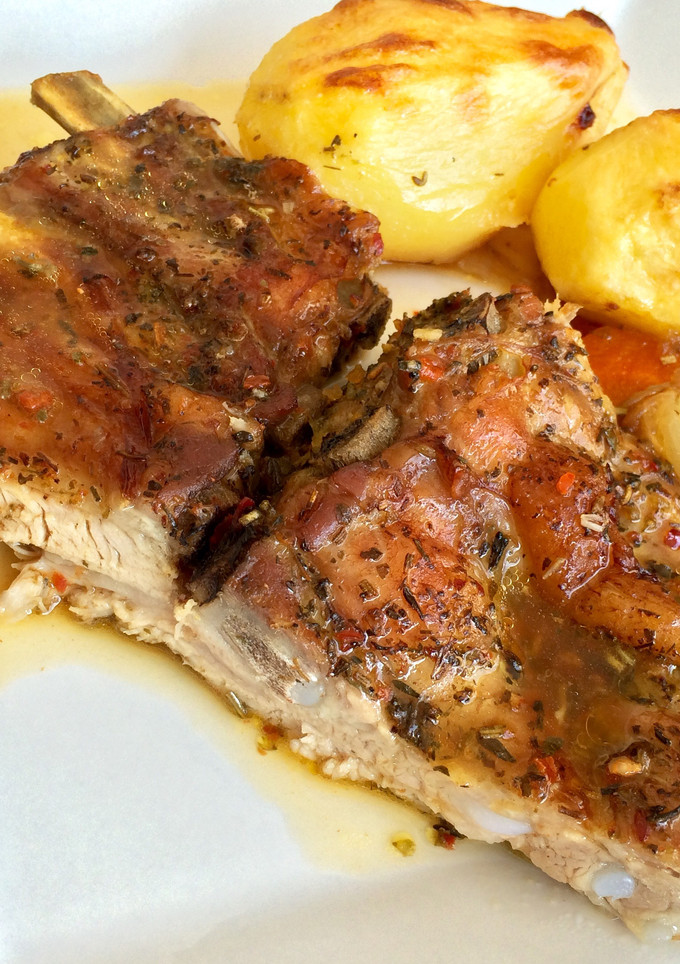 Una foto de Costillas de cerdo al horno