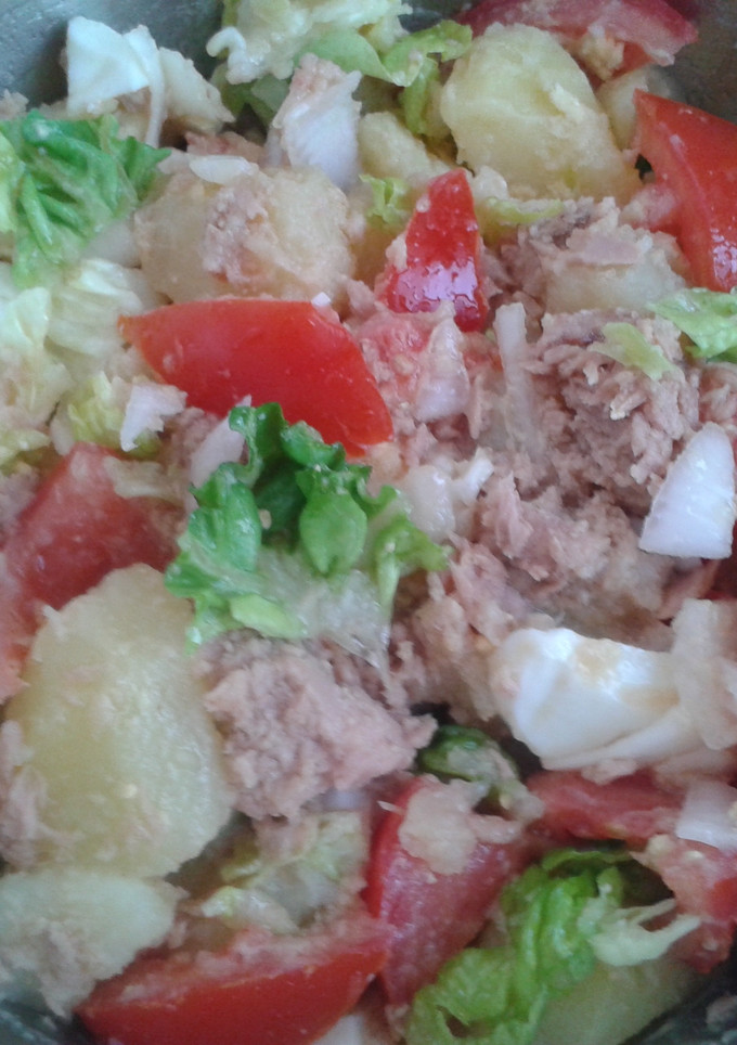Una foto de Ensalada de patatas, murciana