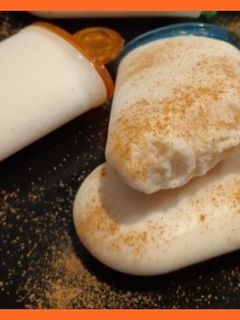 Una foto de Polos de leche condensada