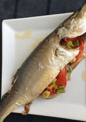 Una foto de Lubina al horno fácil