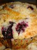 Blueberry crumble muffins