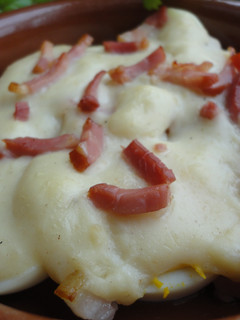 Una foto de Cazuela de huevos con bechamel enriquecidos