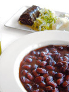 Una foto de Alubias de Tolosa con berza y morcilla