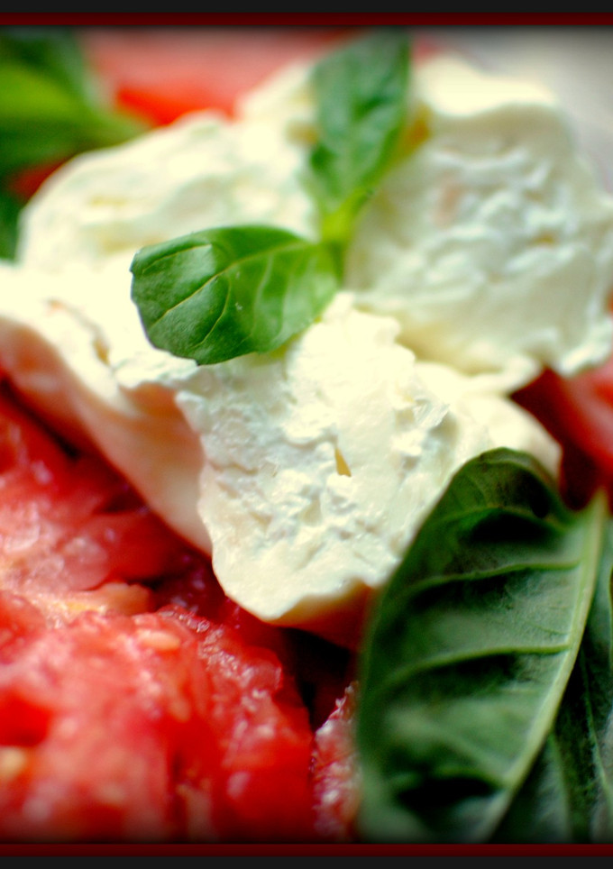Una foto de Ensalada burrata