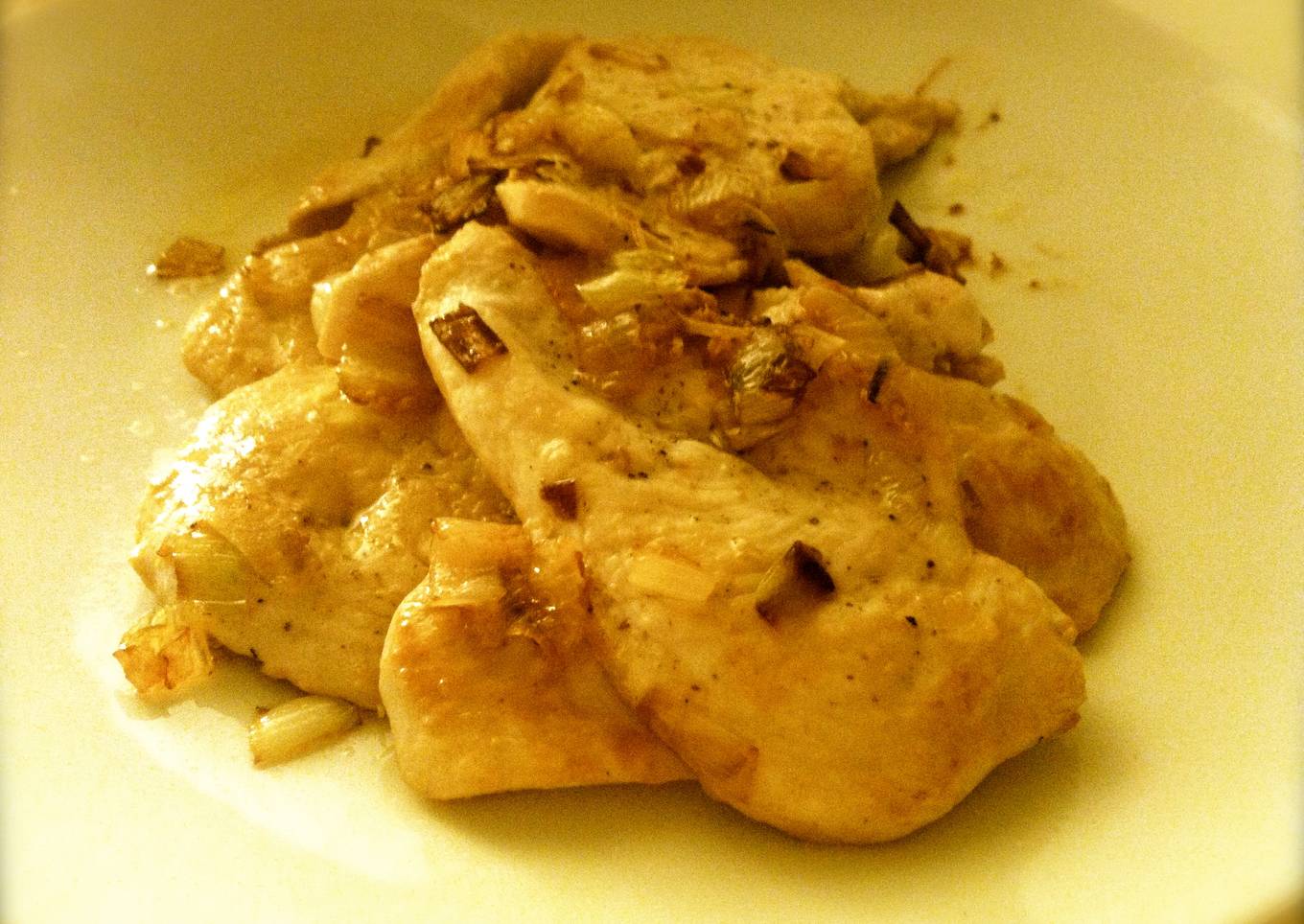 Pechugas de pollo con cebolla