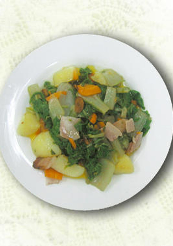 Una foto de Acelgas caseras con patatas