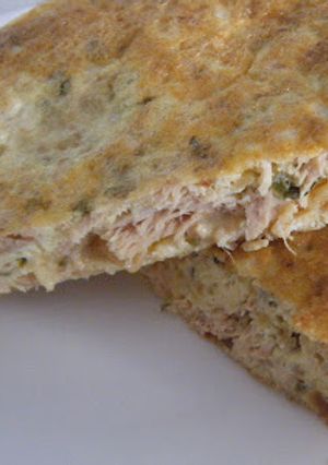 Una foto de Atún en tortilla