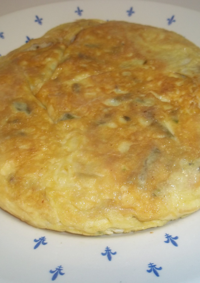 Una foto de Tortilla de espárragos trigueros y queso