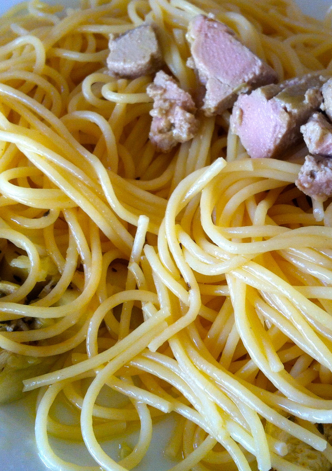 Una foto de Espaguetis con foie