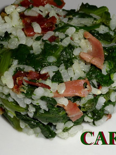 Una foto de Timbal de acelgas con arroz y jamón