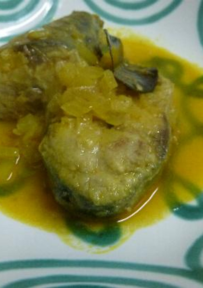 Una foto de Caballa en escabeche al curry rojo