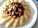 Cuscús con pollo en salsa de ciruelas pasas
