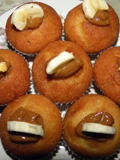 Una foto de Ponquesitos o panquecitos de Ron