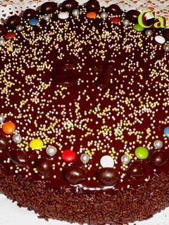 Una foto de Tarta de cumpleaños para celíacos