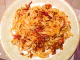 Pasta con jamón serrano y champiñones