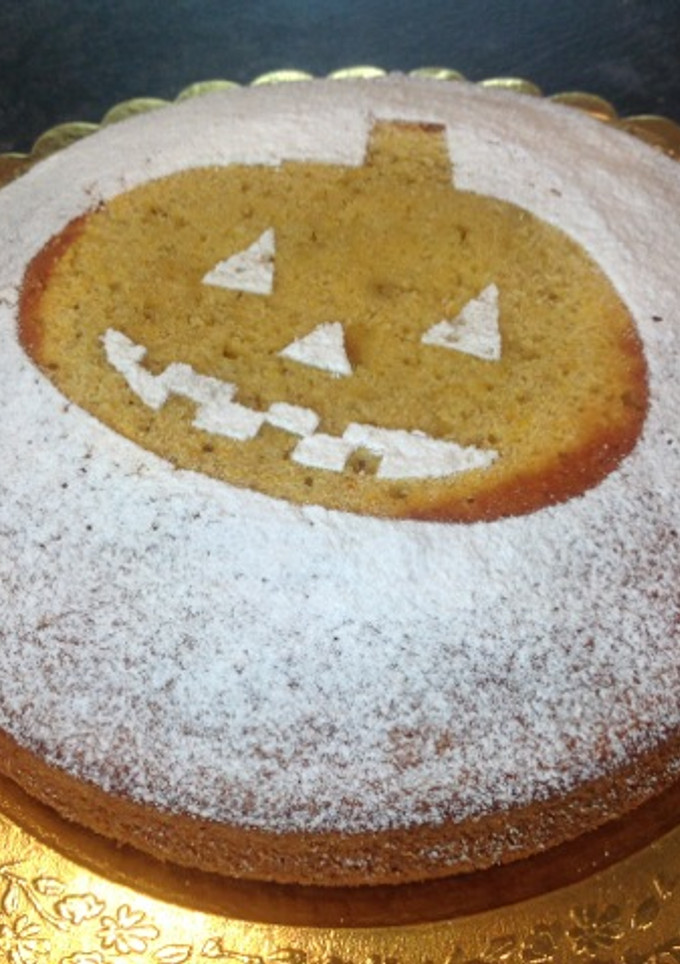 Una foto de Bizcocho de calabaza para Halloween