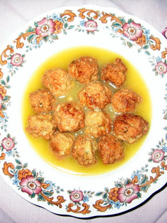 Una foto de Albóndigas con Caldo