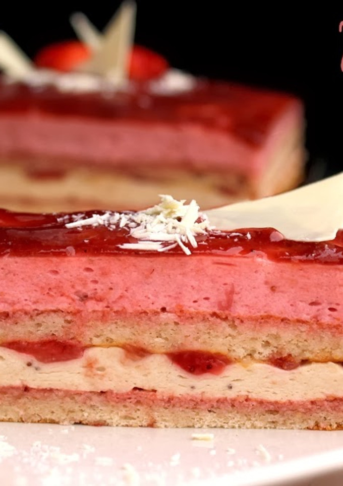 Una foto de Tarta paraíso de fresa