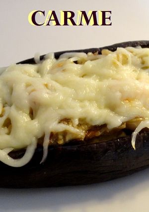 Una foto de Berenjenas rellenas mar y montaña