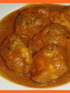 Una foto de Romesco de pescado