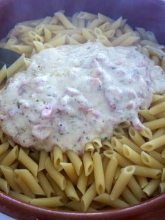 Una foto de Macarrones con bacon y nata