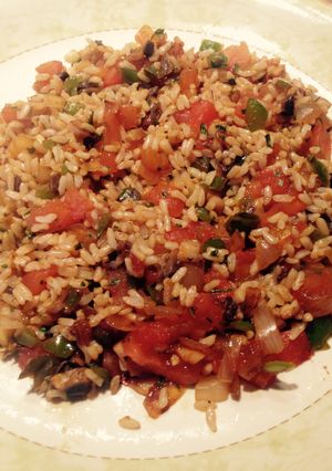 Una foto de Arroz integral con verduras