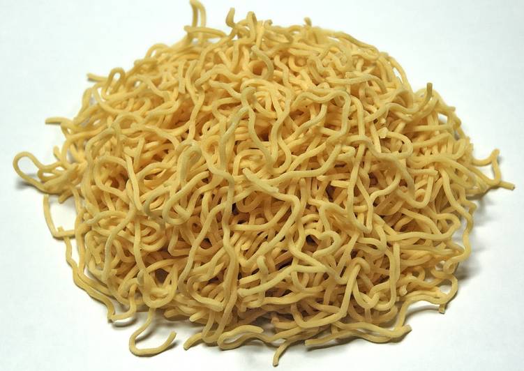 Fideos chinos salteados