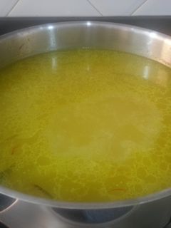 Una foto de Caldo de pollo curativo