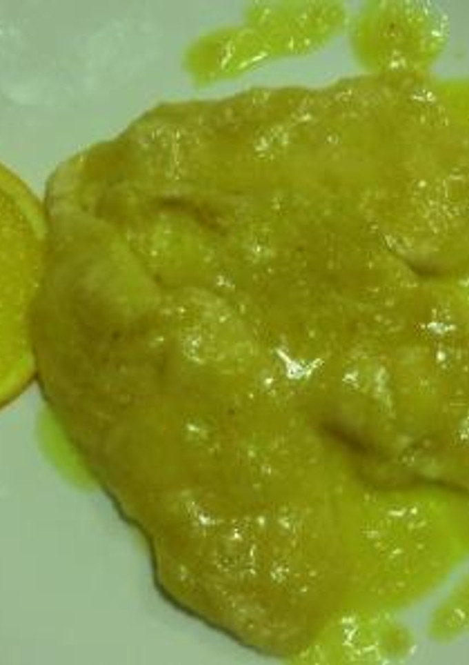 Una foto de Pechuga de pollo o pavo en salsa de naranja