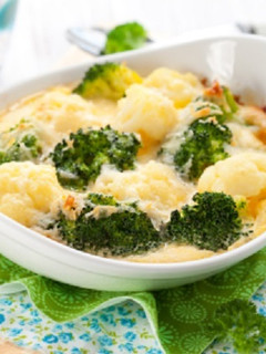 Una foto de Brócoli gratinado