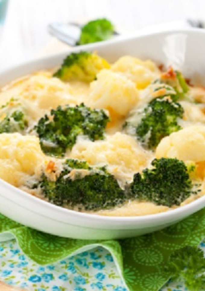 Una foto de Brócoli gratinado