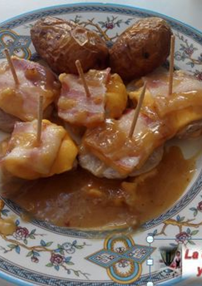 Una foto de Solomillo ibérico prensado con bacon y queso